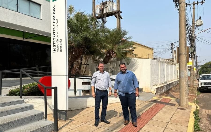 Vereador Robert Ziemann e Prefeito Marcos Calderan solicitam instalação do Campus do IFMS em Maracaju