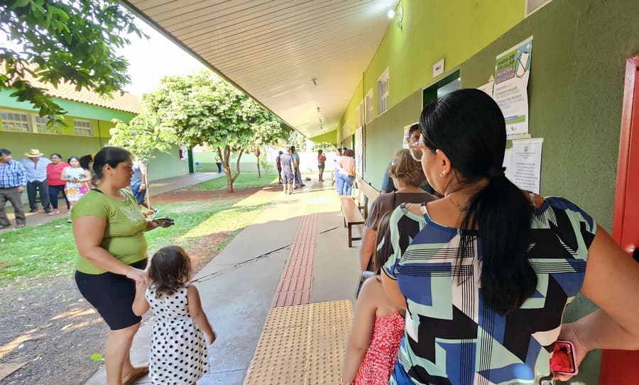 Em Sidrolândia, eleitores chegam cedo e 35.051 pessoas estão aptas a votar nessa eleição