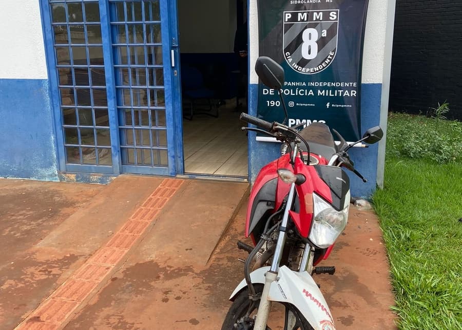 Durante patrulhamento, Polícia Militar de Sidrolândia recupera motocicleta furtada