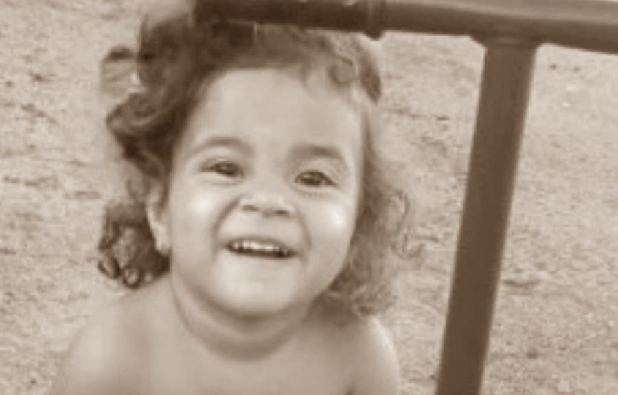 Morre bebê de um ano que teve 90% do corpo queimado em explosão causada por chapa