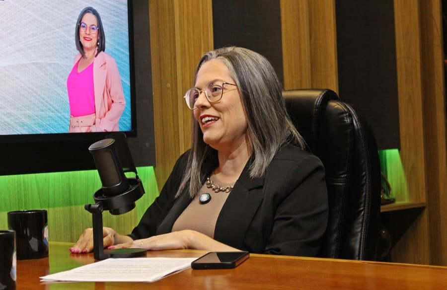 Em Podcast, Psicóloga Bianca Sanchez destaca importância da terapia de casal