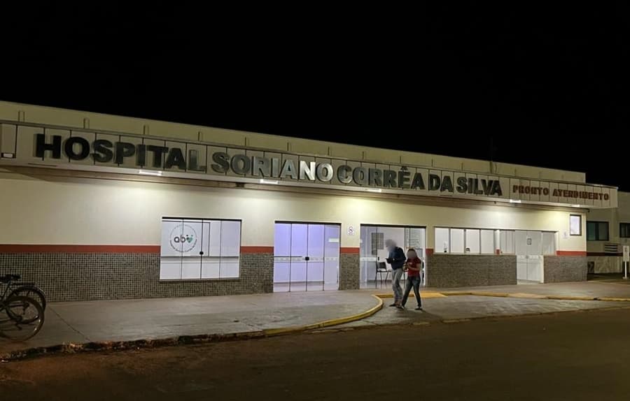 Três homens são socorridos no Hospital após serem esfaqueados na Vila Prateada