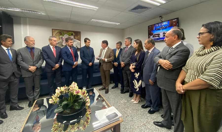 Assembleia entrega ao MPF pedido para suspender leilão de relicitação da BR-163