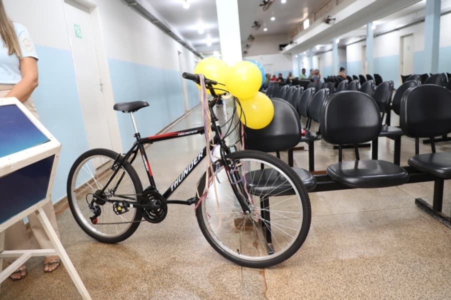 Para incentivar vacinação contra dengue, prefeitura de Maracaju realizou sorteio de bicicleta