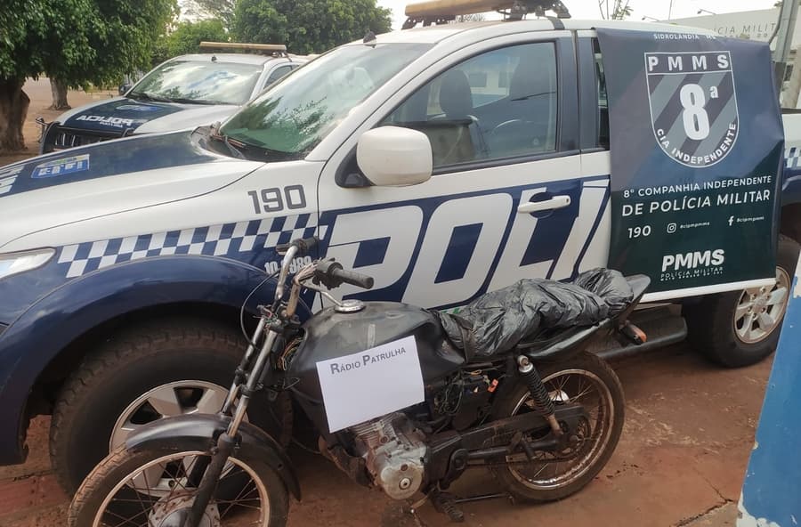 Polícia Militar de Sidrolândia recupera moto roubada e prende piloto por receptação