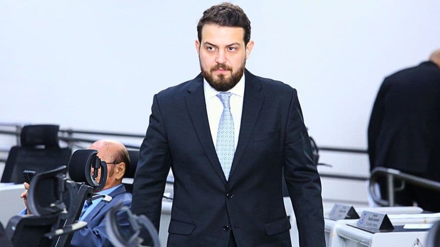 Justiça nega habeas corpus e Claudinho Serra, acusado de integrar esquema de corrupção, continuará preso