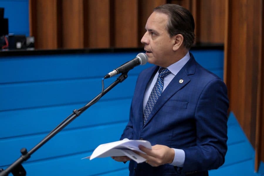 Coronel David apresenta Projetos de Lei para combater furto, roubo e o mercado ilegal de celulares em MS