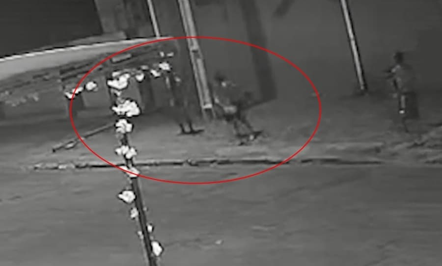 Homem é espancado com pá e encontrado nu e inconsciente em rua de Campo Grande
