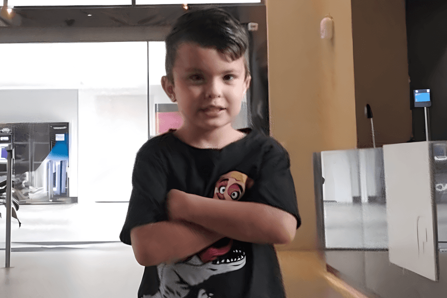 Família de Maracaju pede ajuda para custear exame médico em criança de 7 anos diagnosticada com sindrome rara