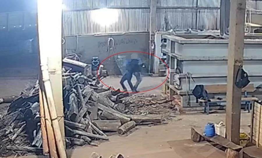 Briga em empresa de Maracaju termina com um esfaqueado e outro ferido com pauladas na cabeça