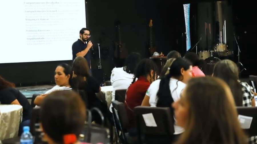 Prefeitura de Maracaju promove capacitação sobre TDAH e TOD para profissionais da Educação