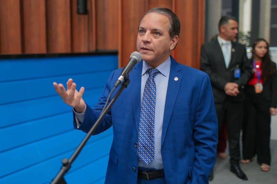 Coronel David encaminha anteprojeto de lei ao governo para corrigir distorções na progressão funcional de militares estaduais