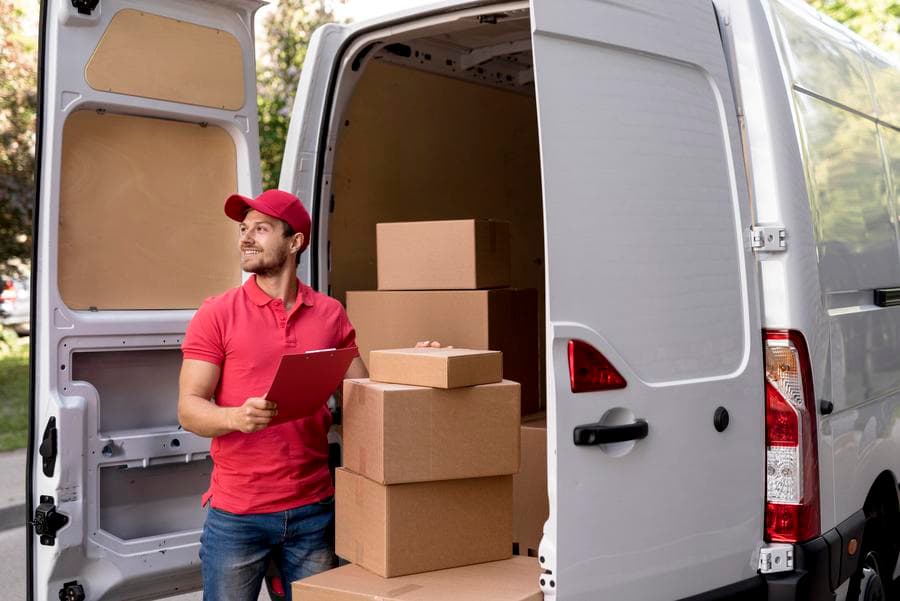 Carreta ou caminhão: como escolher o veículo ideal para cada tipo de frete?