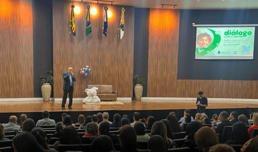 Com apoio do TCE-MS, Prefeitura realiza palestra sobre os direitos da primeira infância
