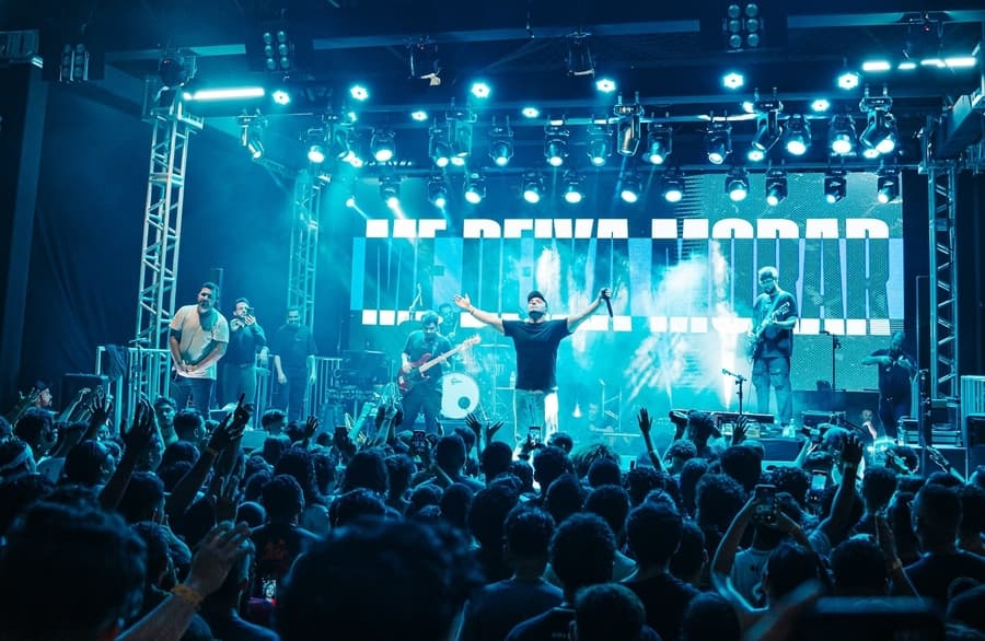 Na sexta-feira, Maracaju recebe show gospel de Theo Rubia na Marcha para Jesus 2025