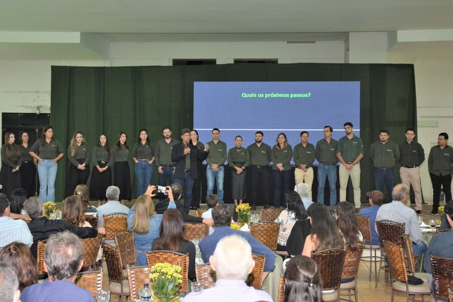 Sicredi promove palestra “Brasil de Oportunidades” para associados de Maracaju
