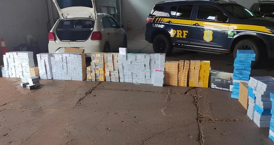 Polícia Rodoviária Federal apreende carga com 454 celulares e 350 cigarros eletrônicos em Maracaju