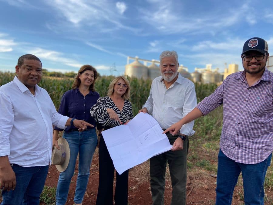 Prefeita formaliza entrega de área para MS-Gás que vai investir R$ 50 mi na implantação