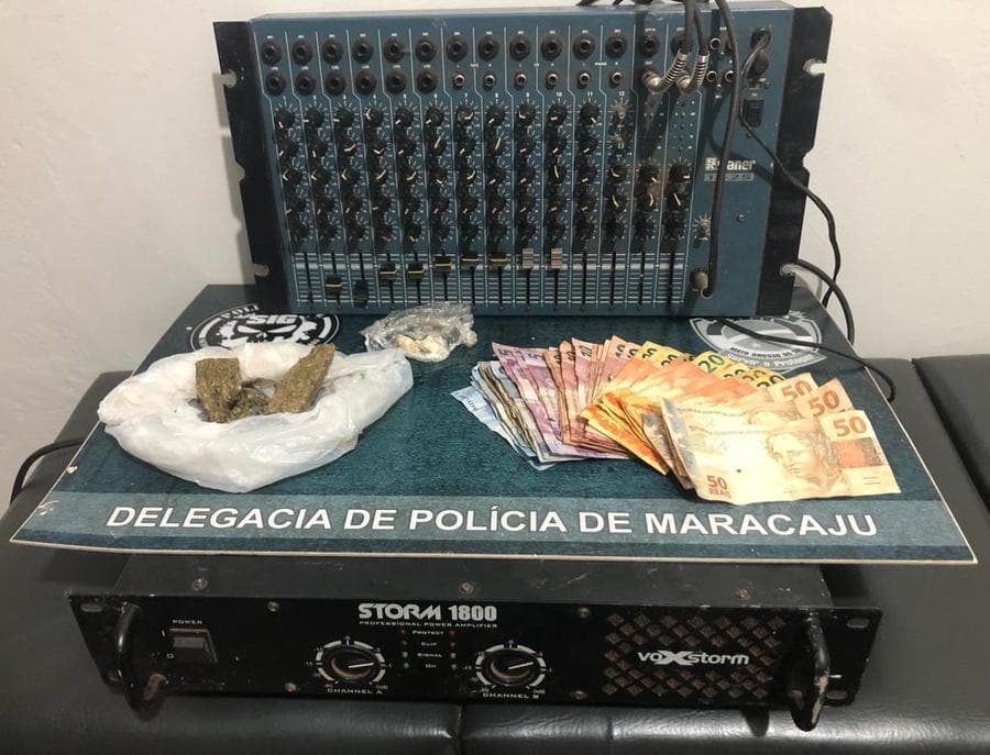 Polícia Civil prende dois em flagrante por furto e tráfico de drogas