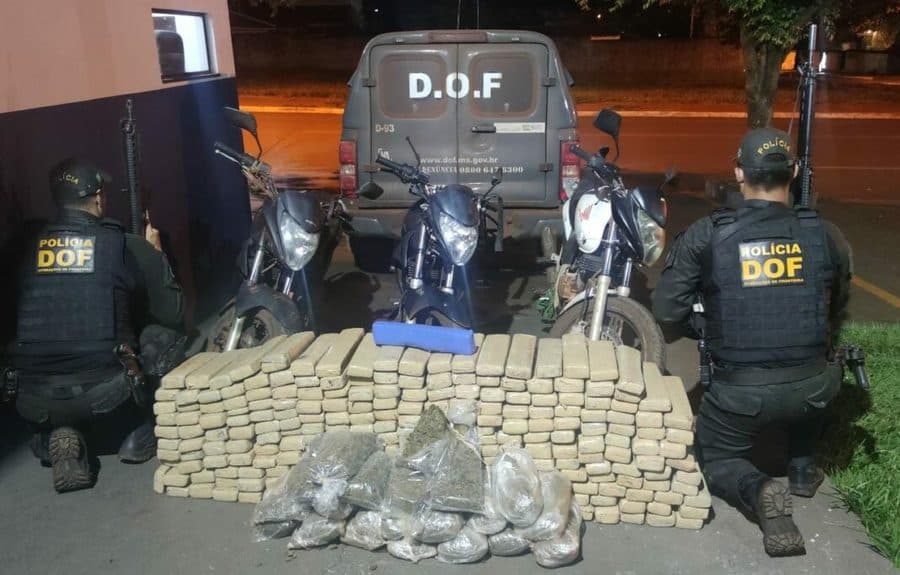 DOF apreende três motos carregadas com 290 kg de maconha em Maracaju