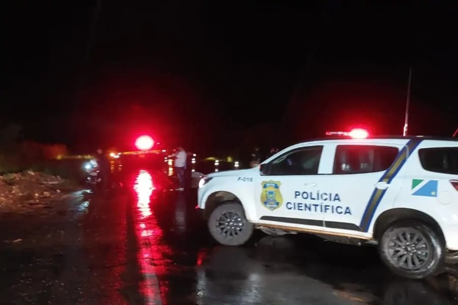 Homem de 37 anos morre após colidir em boi na BR-262