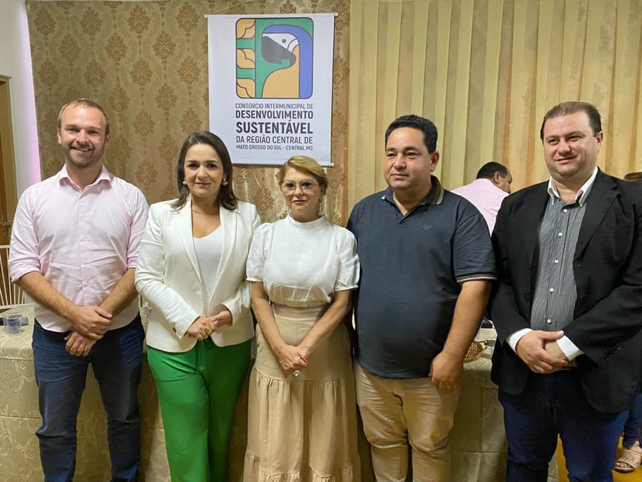 Prefeitos destacam redução de custos e menos burocracia com consórcio