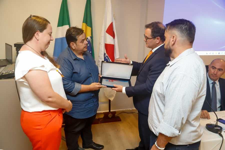 OAB/MS: Colégio de Presidentes presta homenagem póstuma a Anísio Ziemann