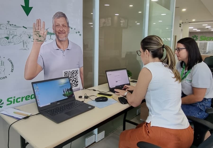 Assembleia da Sicredi Pantanal MS arrecada alimentos e sorteia brinde exclusivo