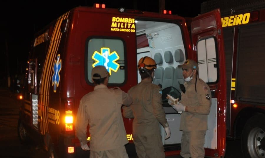 Homem de 25 anos é esfaqueado pela esposa e encaminhado ao Hospital em Maracaju