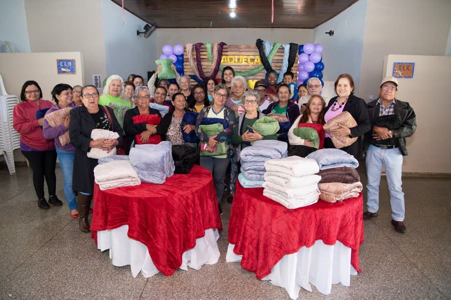 Prefeitura de Maracaju inicia entrega de cobertores da campanha de inverno 2023
