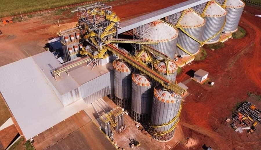 Coamo inaugura 4 silos para armazenagem de soja e milho na região de Maracaju