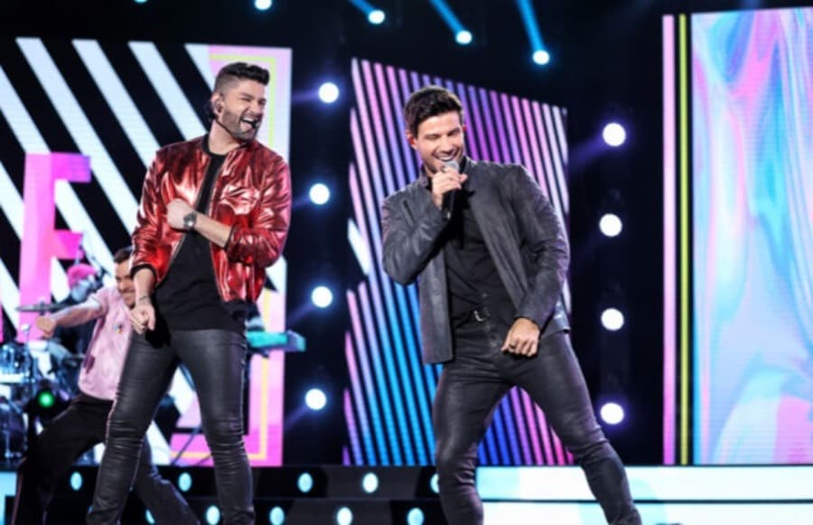 Dupla Munhoz e Mariano é a segunda atração nacional confirmada para a Expo Sidrolândia 2023