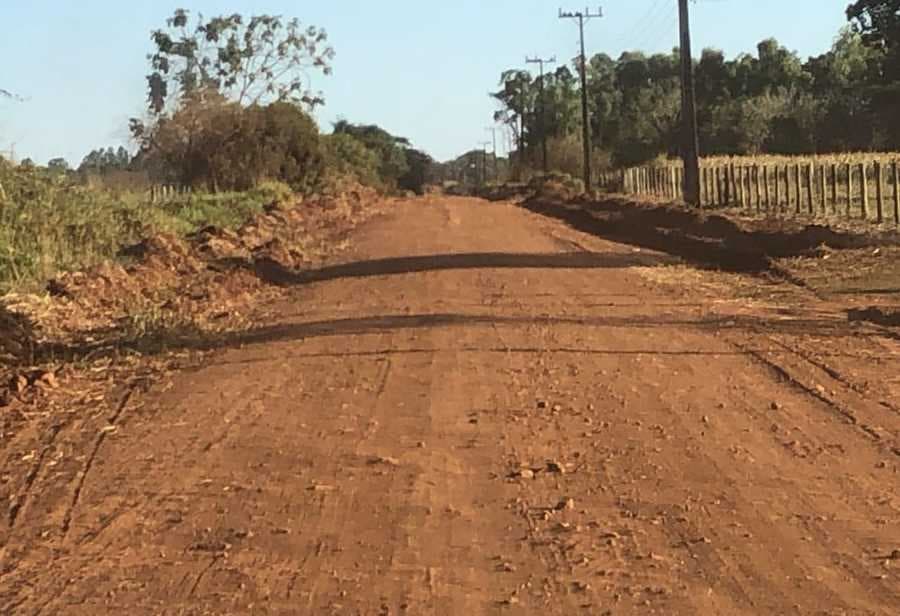 Seinfra dará continuidade à revitalização de estradas em três assentamentos