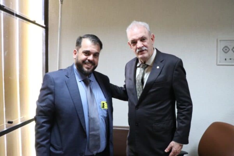 Vereador Robert Ziemann solicita construção de nova sede para AMAR