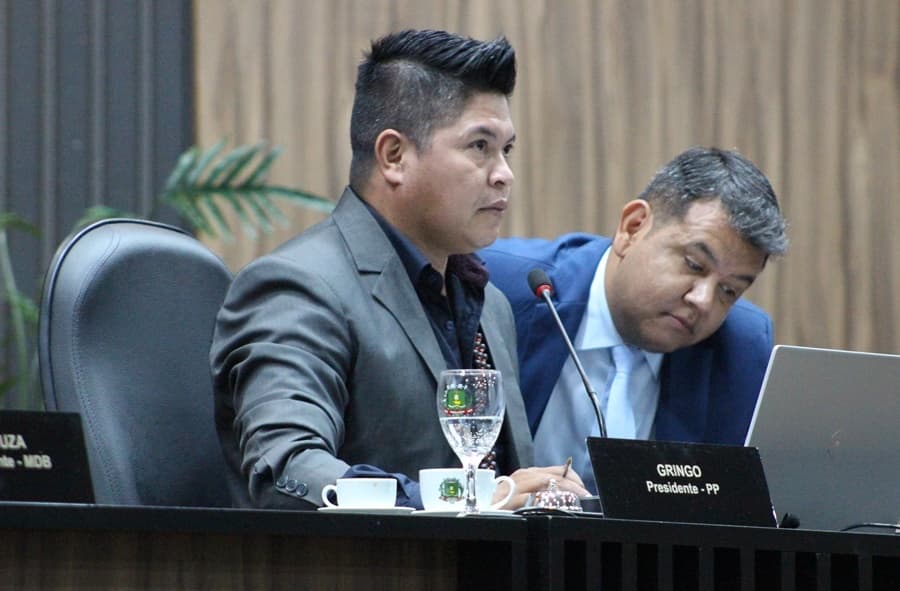 Câmara rejeita pedido de afastamento da prefeita em votação no Plenário