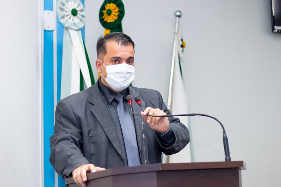 Robert Ziemann reitera pedido de apoio à motoristas de vans e transporte escolar