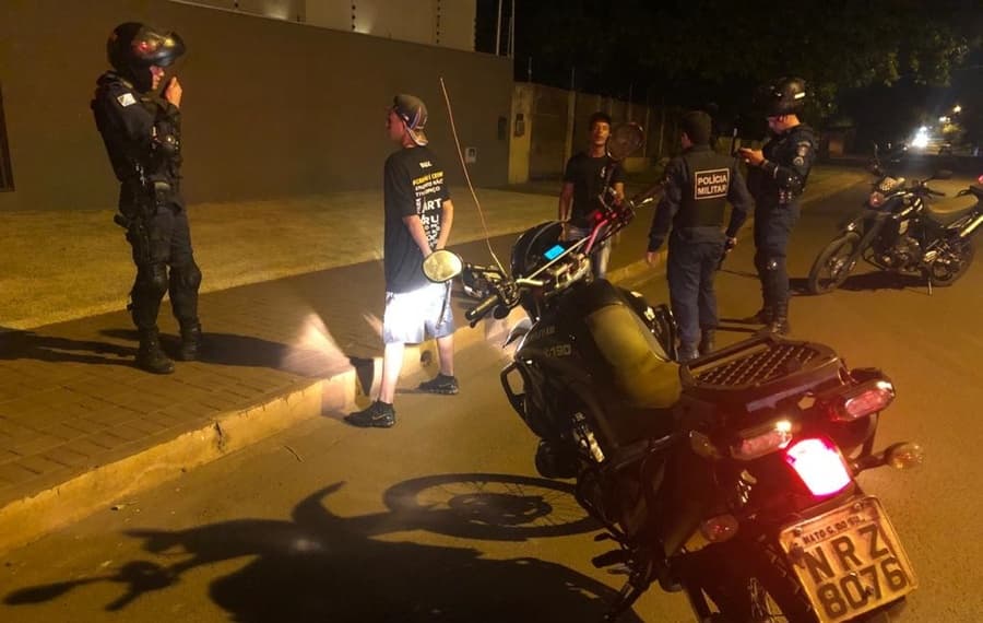 Polícia Militar reforça fiscalização e operações com abordagens em Maracaju