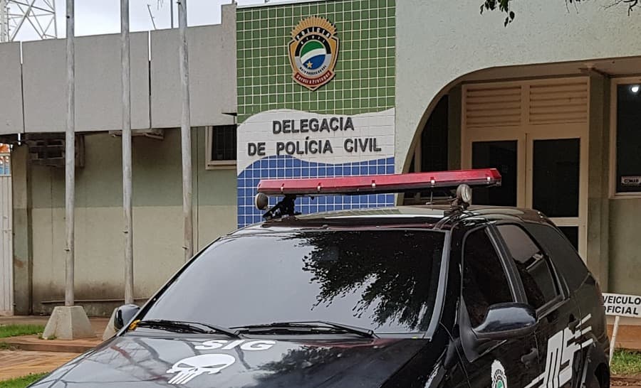 Meliante invade residência no centro de Sidrolândia e furta notebook