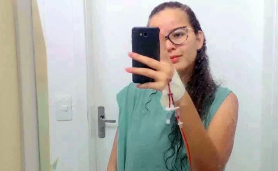 Moradora de Sidrolândia, Amanda segue internada no HU e precisa de doação de sangue