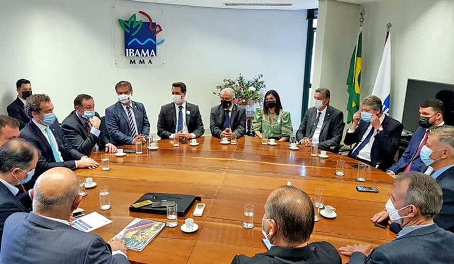 Governadores cobram licença da ferrovia que vai ligar Maracaju ao Porto Paranaguá