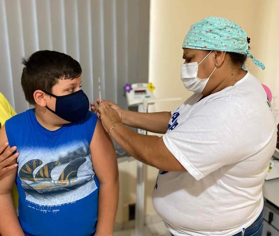 Saúde promove dia "D" para vacinar crianças de 5 a 11 anos no Pedro Aleixo