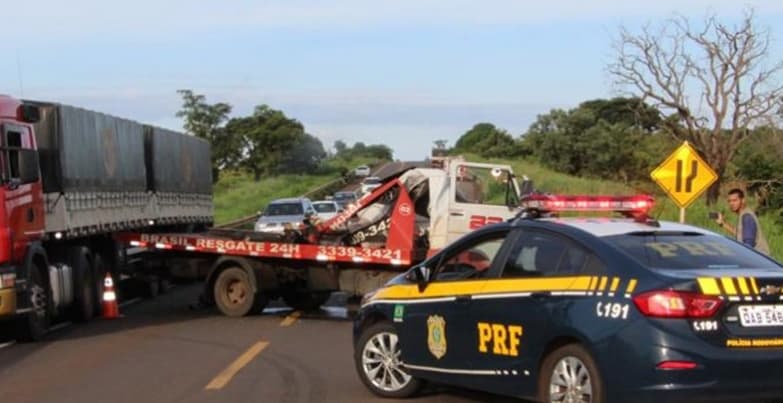Motorista sidrolandense se envolve em grave acidente na BR-267