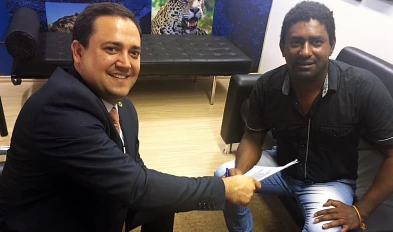 Deputado garante encaminhamento de 82 bicicletas para agentes comunitários