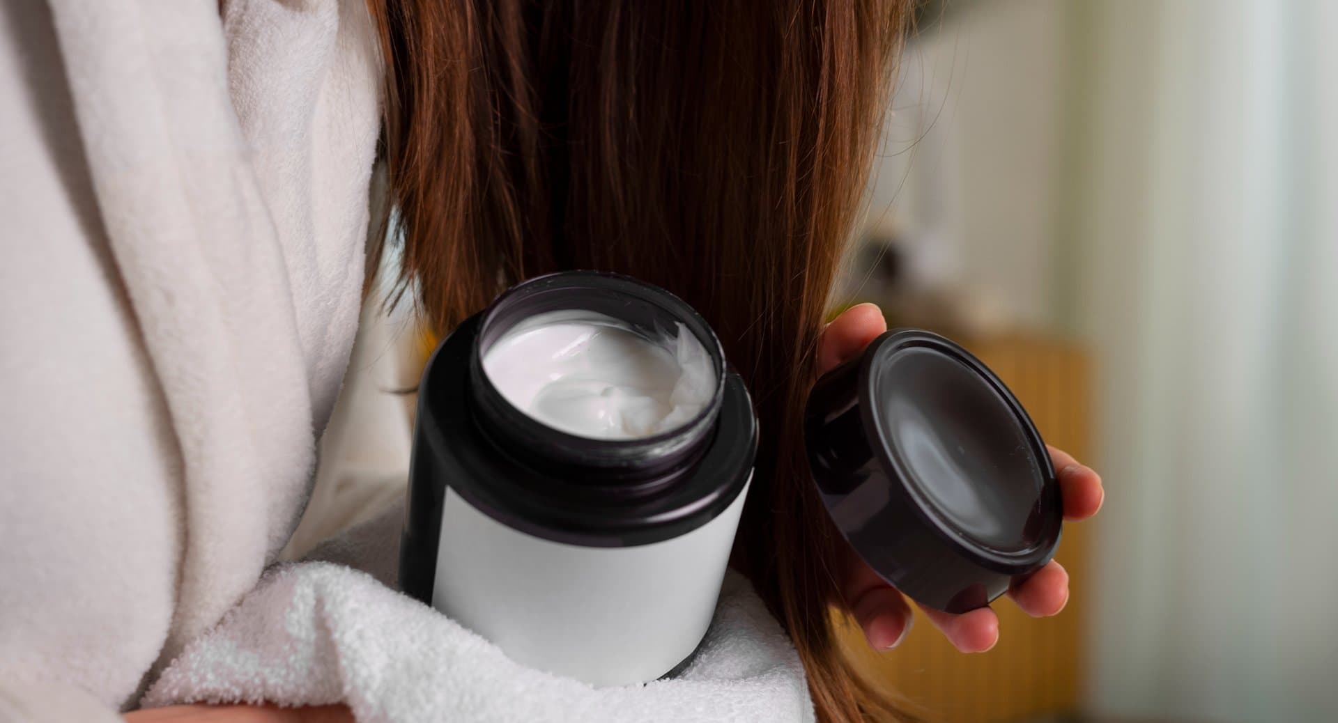 5 erros que você comete ao usar creme para pentear e como evitá-los