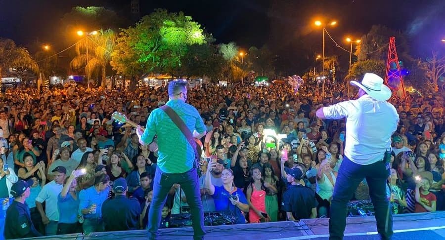 Sem festa pública: Prefeito confirma que não haverá show da virada na praça central 