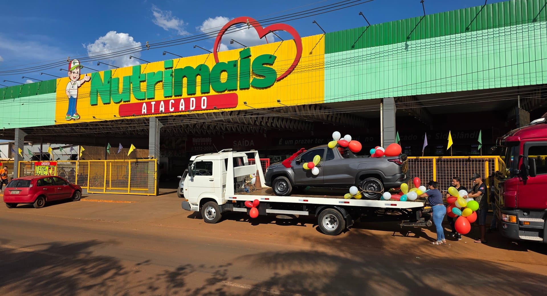 Nutrimais Atacado lança campanha 2026 com Fiat Strada 0 km e 6 motos elétricas em Sidrolândia