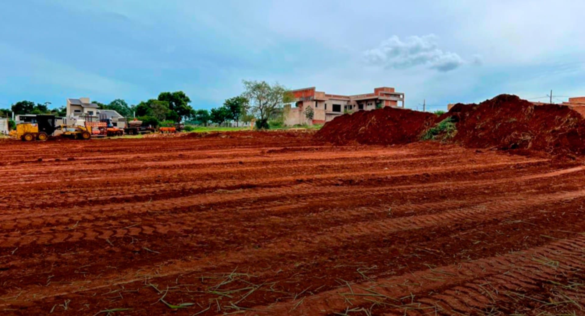 Obra da nova UBS Porte IV no Porto Seguro avança com início da terraplanagem