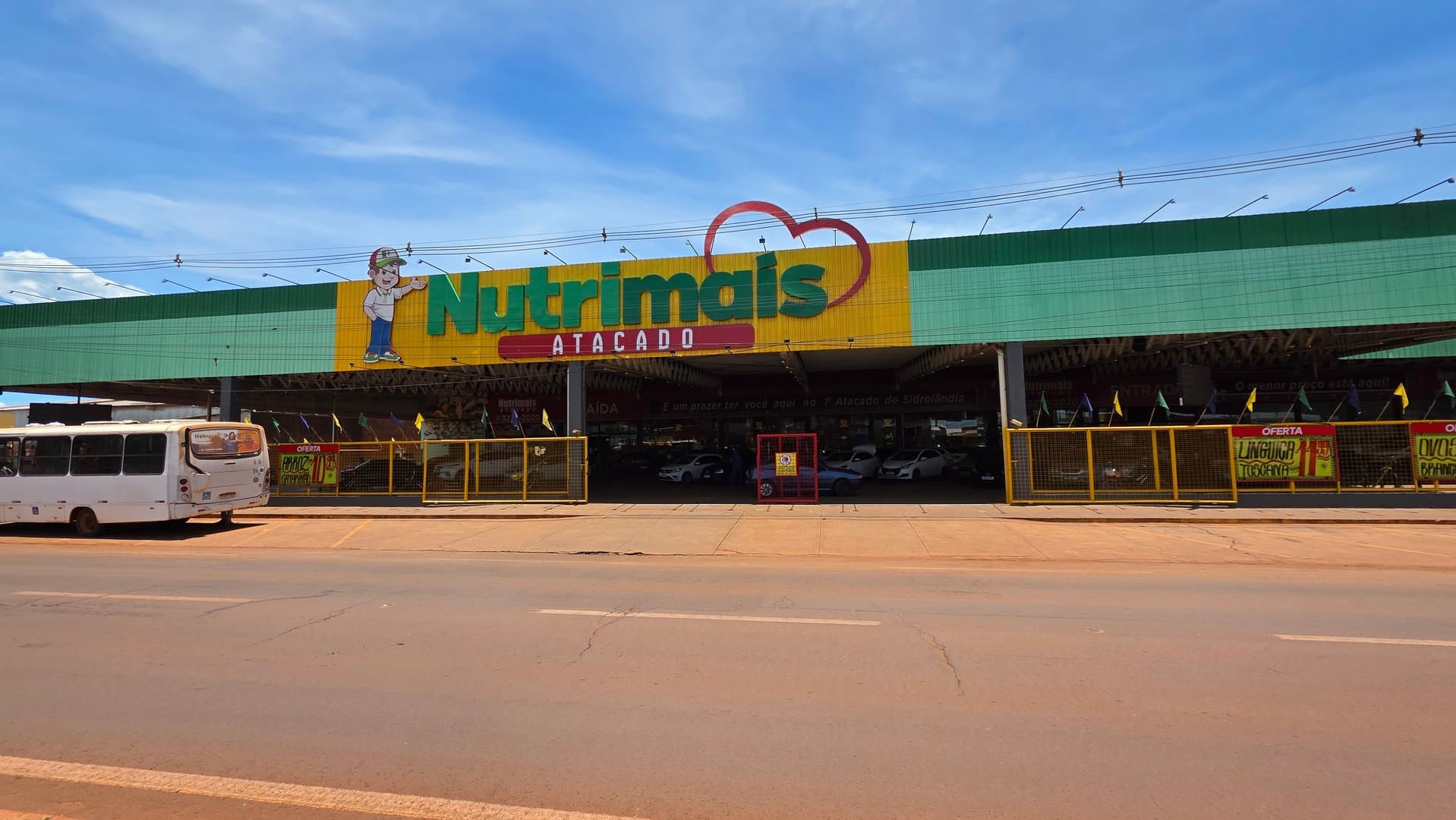 Nutrimais Atacado realiza plantão de vagas nesta quinta e sexta em Sidrolândia