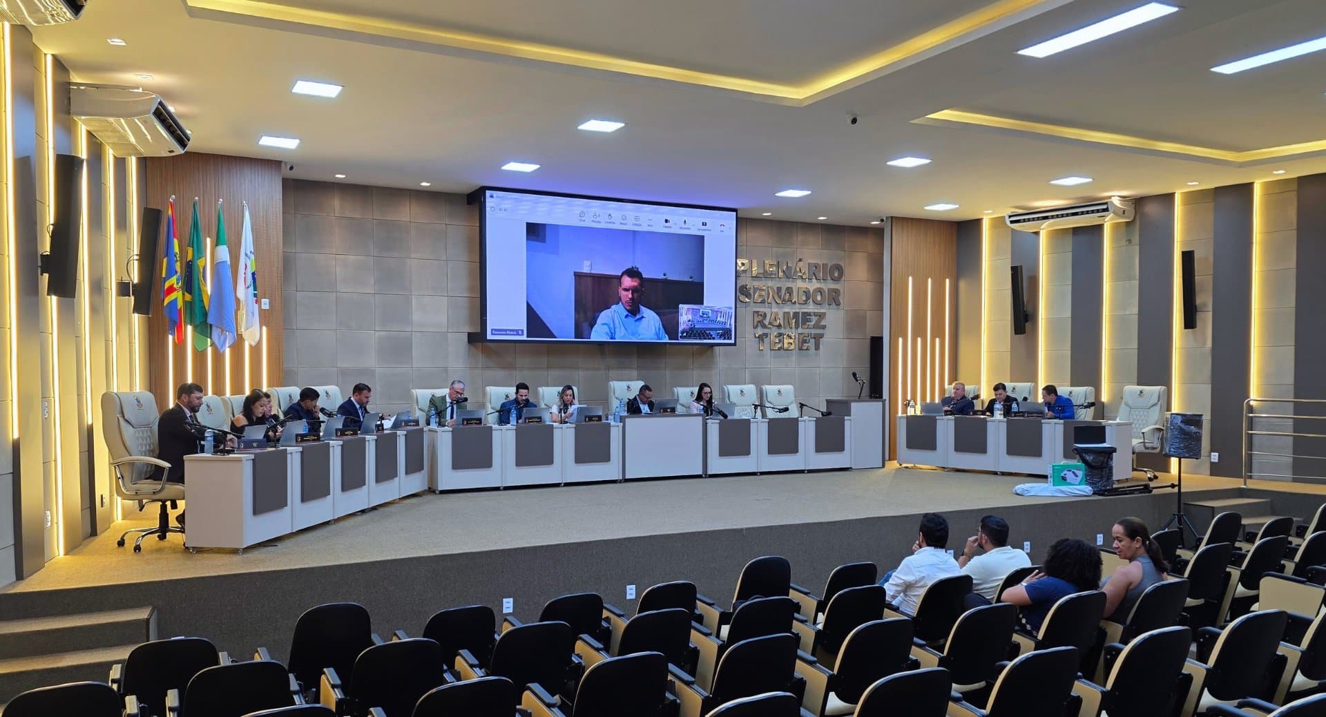 Após denúncia, Ministério Público investiga gastos excessivos com diárias na Câmara de Rio Brilhante