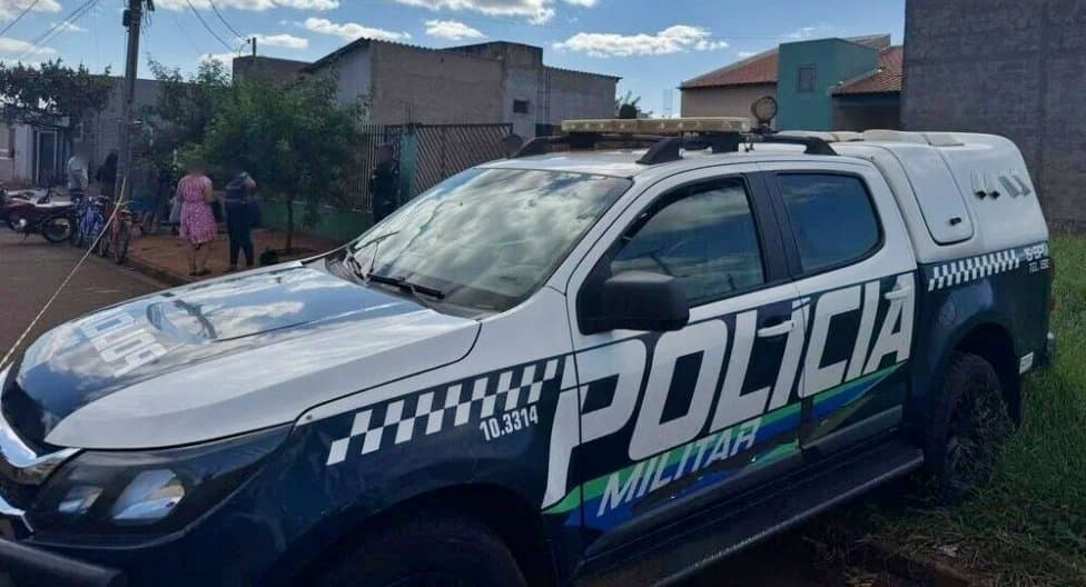 Mulher de 44 anos é assassinada a tiros dentro de casa no bairro Ilha Bela I, em Maracaju
